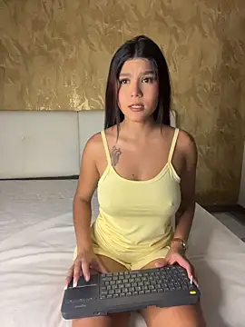 CherrySmirkXXX online show from 05-12-26, 03:42