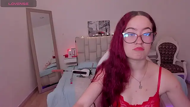 Snapshot of Amaraa_couper1 chatting on 02-15-26, 03:58 Amaraa couper1 online show from 02-15-26, 03:58