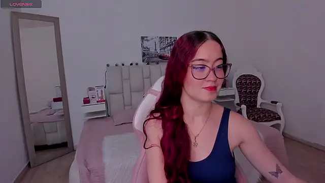 Snapshot of Amaraa_couper1 chatting on 03-19-26, 04:16 Amaraa couper1 online show from 03-19-26, 04:16