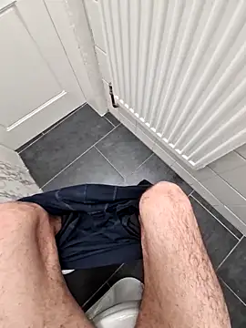 16enes16 online show from 12-17-25, 01:39