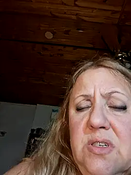 Snapshot of JennyInVegas chatting on 07-14-26, 02:05 JennyInVegas online show from 07-14-26, 02:05