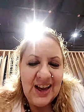 Snapshot of JennyInVegas chatting on 07-18-26, 02:49 JennyInVegas online show from 07-18-26, 02:49
