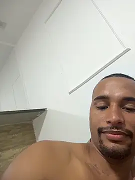 Snapshot of casalbrhot25 chatting on 11-07-25, 10:32 casalbrhot25 online show from 11-07-25, 10:32