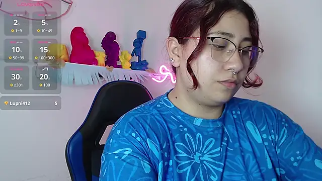 littlee red online show from 11-10-25, 12:09