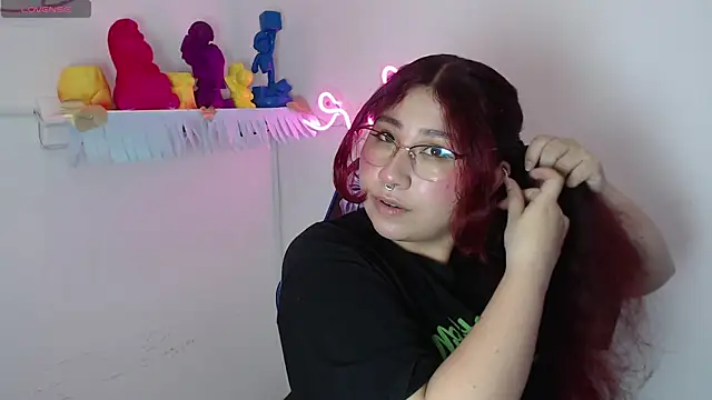 littlee red online show from 11-14-25, 10:07