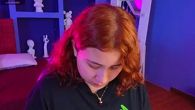 littlee red online show from 05-10-26, 08:14