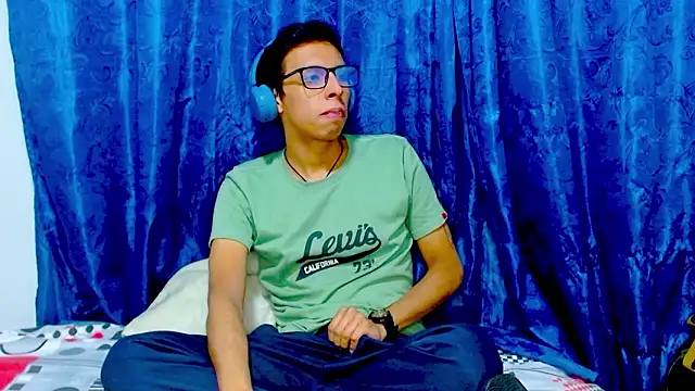 DavTwink3100 online show from 02-09-26, 02:04