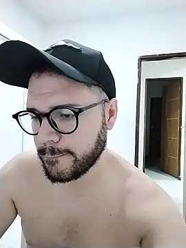 Snapshot of Branquinhowm chatting on 01-09-26, 01:52 Branquinhowm online show from 01-09-26, 01:52