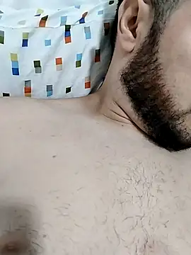 Snapshot of Branquinhowm chatting on 01-13-26, 02:06 Branquinhowm online show from 01-13-26, 02:06