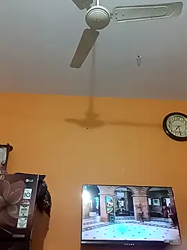 RNlov online show from 10-22-25, 01:55