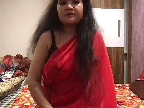 Snapshot of angle_5911 chatting on 10-23-25, 06:28 angle 5911 online show from 10-23-25, 06:28