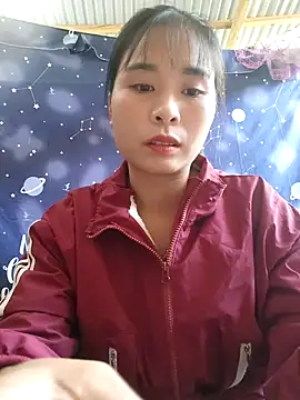 Squirrel-Pear online show from 11-14-25, 01:26