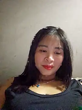 Squirrel-Pear online show from 12-18-25, 03:01