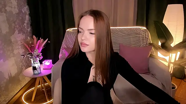 MelissaBell  online show from 11-05-25, 02:33