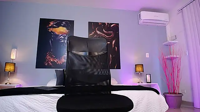 NoahDiaz online show from 11-08-25, 01:11