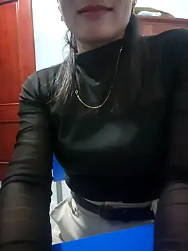 Miube2k online show from 10-31-25, 05:41