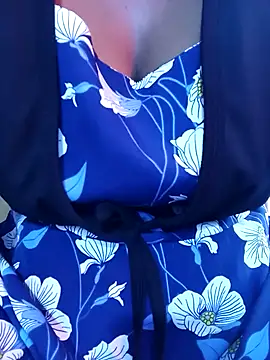 Snapshot of shakunthala96 chatting on 11-04-25, 01:16 shakunthala96 online show from 11-04-25, 01:16