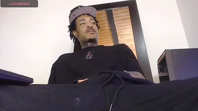 Anaconda larga online show from 06-17-26, 03:57