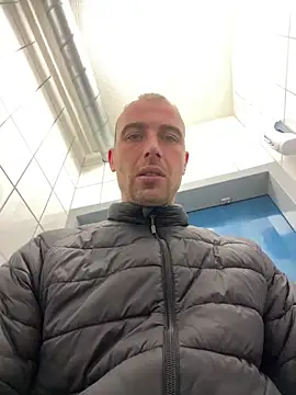 Rotteei1 online show from 10-22-25, 11:54