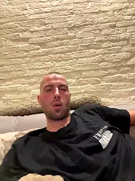 Rotteei1 online show from 10-27-25, 06:56