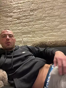 Rotteei1 online show from 02-07-26, 08:51