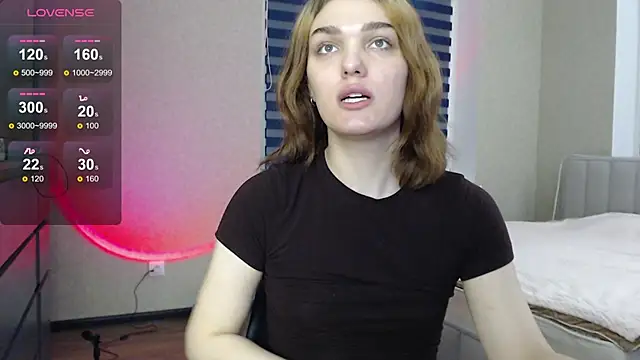 EmiliaRhodes online show from 11-08-25, 08:51