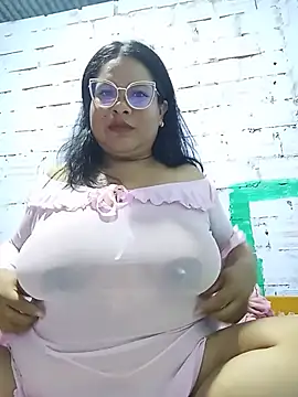 celeste122595 online show from 06-07-26, 03:32