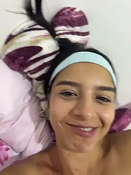 Snapshot of violeta365 chatting on 07-05-26, 07:43 violeta365 online show from 07-05-26, 07:43