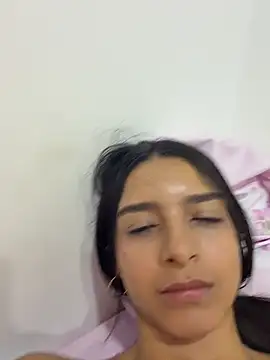 Snapshot of violeta365 chatting on 07-08-26, 01:32 violeta365 online show from 07-08-26, 01:32