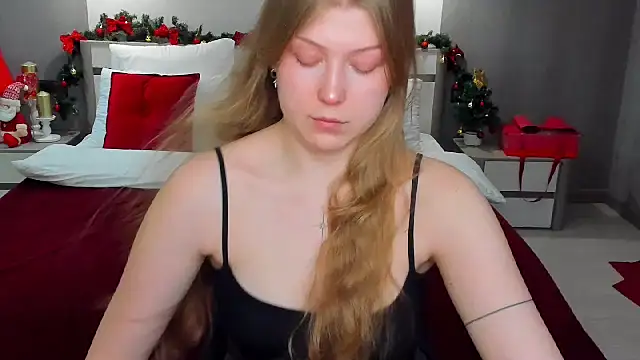 Stella Light online show from 12-22-25, 04:20