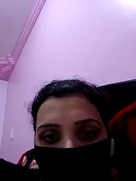 Snapshot of SandyAmr chatting on 04-01-26, 02:47 SandyAmr online show from 04-01-26, 02:47
