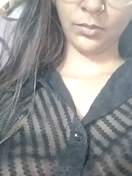 Snapshot of Aaliya_BigBoobs_1 chatting on 02-13-26, 09:05 Aaliya BigBoobs 1 online show from 02-13-26, 09:05