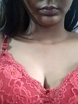 Snapshot of Aaliya_BigBoobs_1 chatting on 02-20-26, 09:32 Aaliya BigBoobs 1 online show from 02-20-26, 09:32