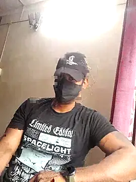 Snapshot of bindasbruno chatting on 10-29-25, 07:54 bindasbruno online show from 10-29-25, 07:54