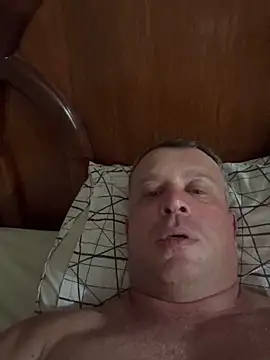 Snapshot of wellingtonmds chatting on 11-03-25, 01:29 wellingtonmds online show from 11-03-25, 01:29