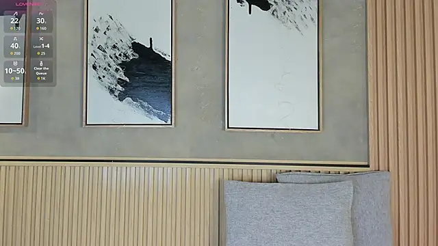 Lily Vale online show from 11-21-25, 07:23