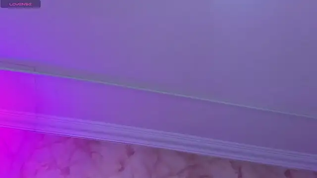 Snapshot of Isa_doux chatting on 03-19-26, 03:10 Isa doux online show from 03-19-26, 03:10