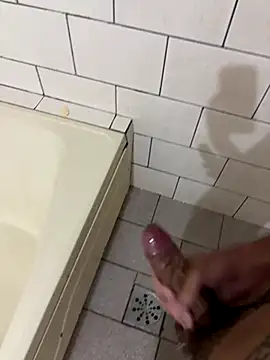 Snapshot of magrinho_sp chatting on 10-25-25, 12:18 magrinho sp online show from 10-25-25, 12:18