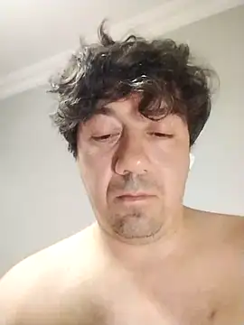 Snapshot of Sokingensoki chatting on 10-31-25, 12:44 Sokingensoki online show from 10-31-25, 12:44