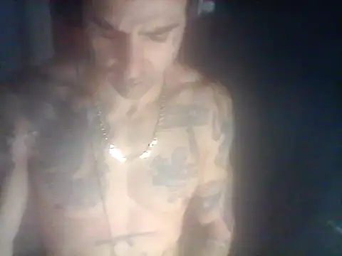 Snapshot of alphacloudGod chatting on 04-05-26, 08:17 alphacloudGod online show from 04-05-26, 08:17