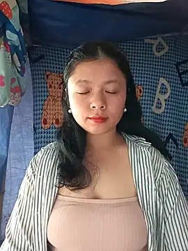 lisa-bae00 online show from 12-20-25, 03:13