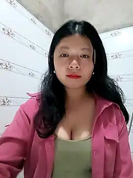 Snapshot of lisa-bae00 chatting on 02-10-26, 12:09 lisa-bae00 online show from 02-10-26, 12:09