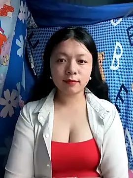 Snapshot of lisa-bae00 chatting on 02-14-26, 12:24 lisa-bae00 online show from 02-14-26, 12:24