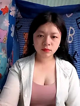 Snapshot of lisa-bae00 chatting on 02-20-26, 11:49 lisa-bae00 online show from 02-20-26, 11:49