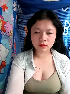 Snapshot of lisa-bae00 chatting on 02-23-26, 12:19 lisa-bae00 online show from 02-23-26, 12:19