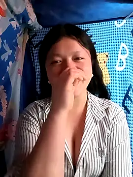 Snapshot of lisa-bae00 chatting on 02-28-26, 12:28 lisa-bae00 online show from 02-28-26, 12:28