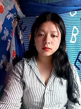 Snapshot of lisa-bae00 chatting on 03-22-26, 12:30 lisa-bae00 online show from 03-22-26, 12:30