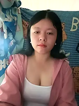 lisa-bae00 online show from 05-02-26, 12:04