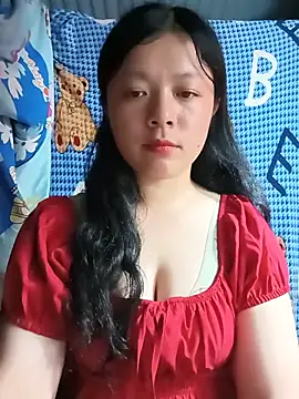 Snapshot of lisa-bae00 chatting on 06-27-26, 01:28 lisa-bae00 online show from 06-27-26, 01:28