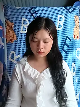Snapshot of lisa-bae00 chatting on 06-30-26, 12:39 lisa-bae00 online show from 06-30-26, 12:39